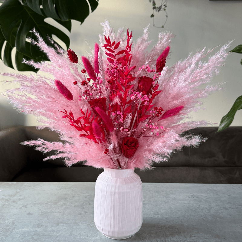 Valentina Dried Flower Arrangement In Pink & Red - Pampas Tallo