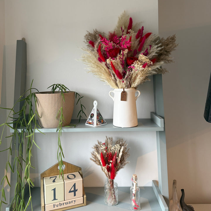 Valentine's Day Flower Arranging Workshop: Sun 25th Jan 1pm - 3pm - Pampas Tallo