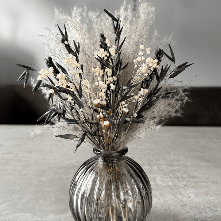 Wilma Dried Flower Arrangement In Grey, Black & White - Pampas Tallo